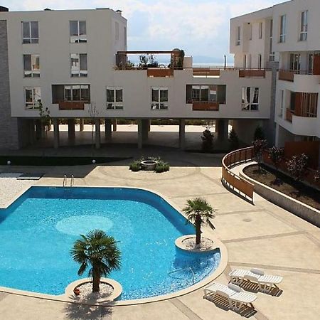 Apartments In Las Brisas Бургас Екстериор снимка
