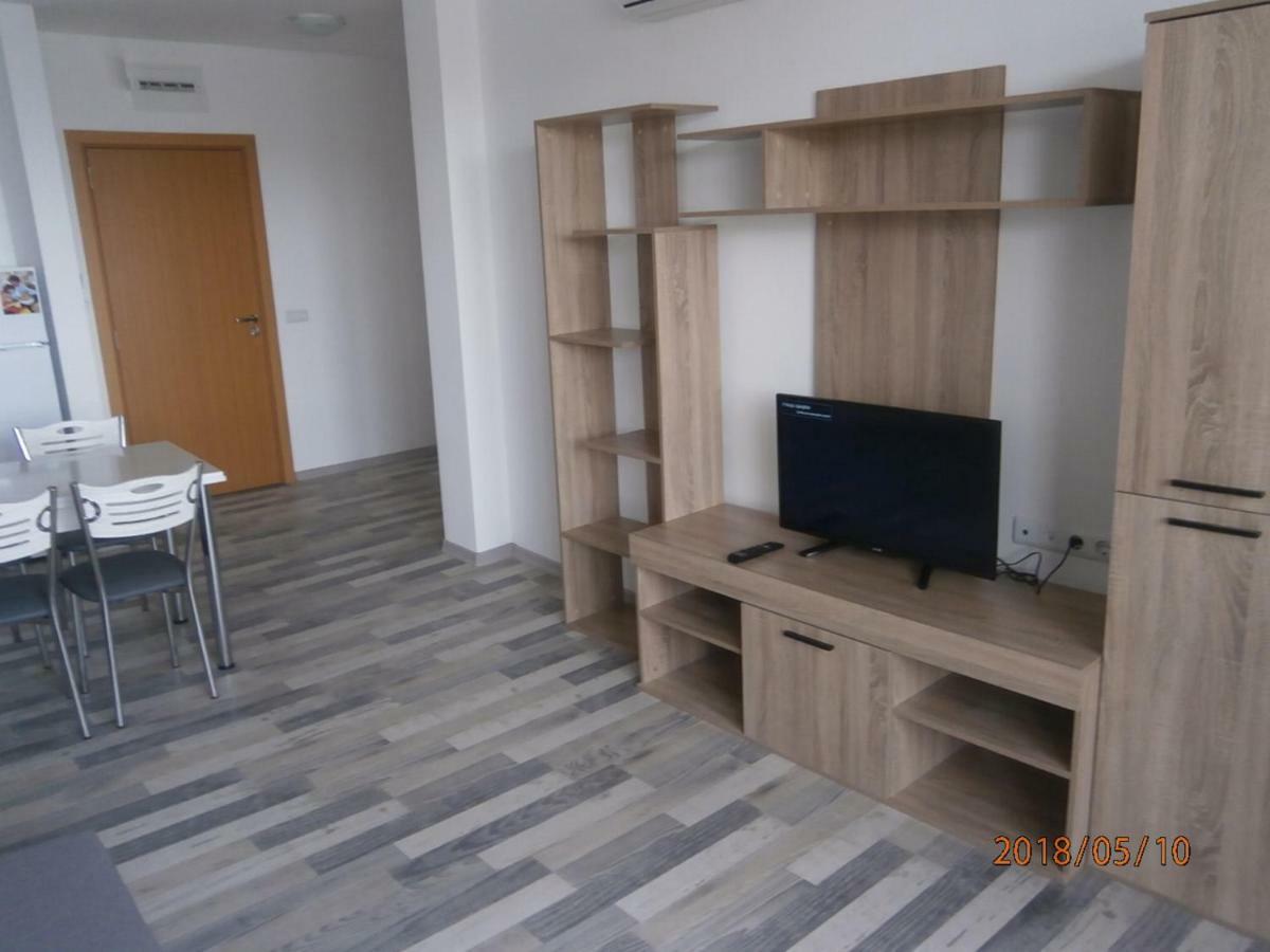 Apartments In Las Brisas Бургас Екстериор снимка